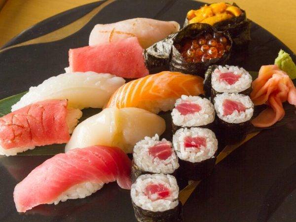 Viajes a Japón - Que ver en Japón - Sushi