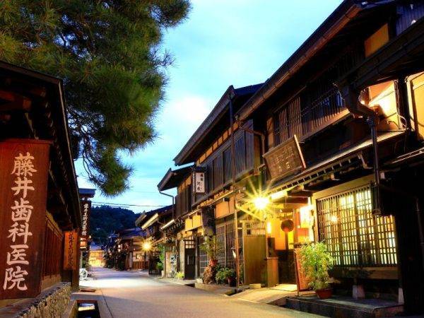 Lo Mejor de Japón - Takayama Calle