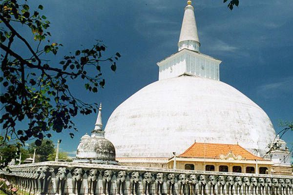 anuradhapura sri lanka