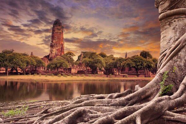 Kickboxer visitar Ayutthaya, Wat Chaiwathanaram, Wat Mahathat y Phra Mahathat