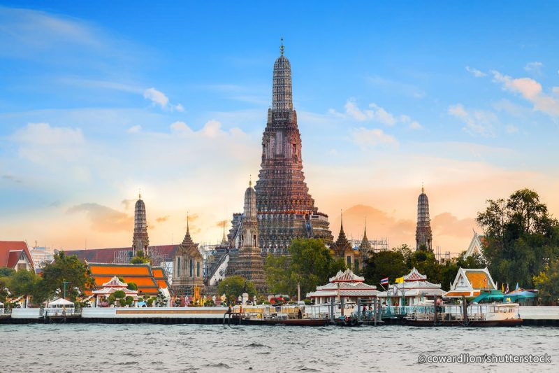 wat-arun-in--bangkok