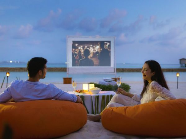 Viajes a Maldivas - Cine al aire llibre Centara